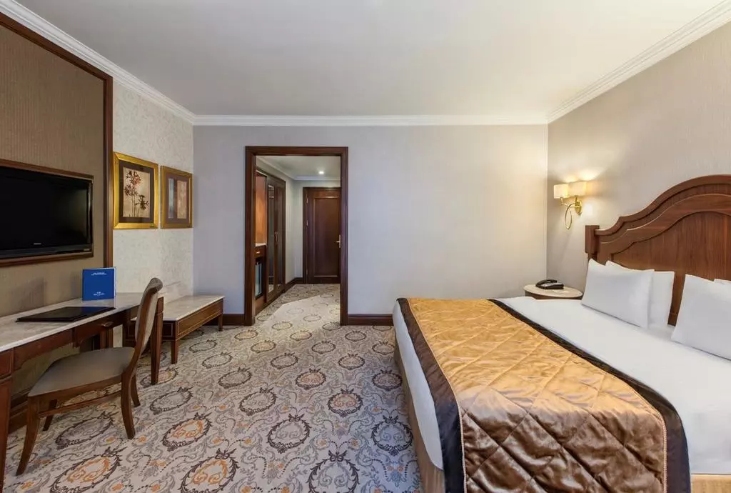 hotel elite world van_shabavizparvaz_06.jpg